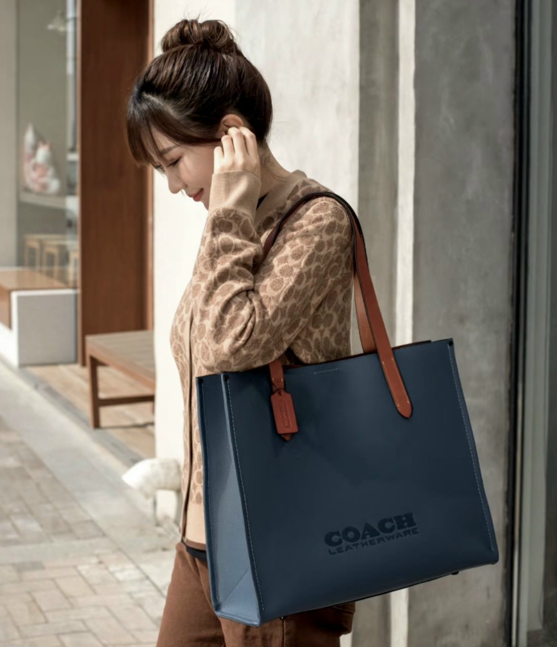 TÚI XÁCH NỮ COACH RELAY TOTE BAG 41 BLACK POLISHED PEBBLE LEATHER CH756 9