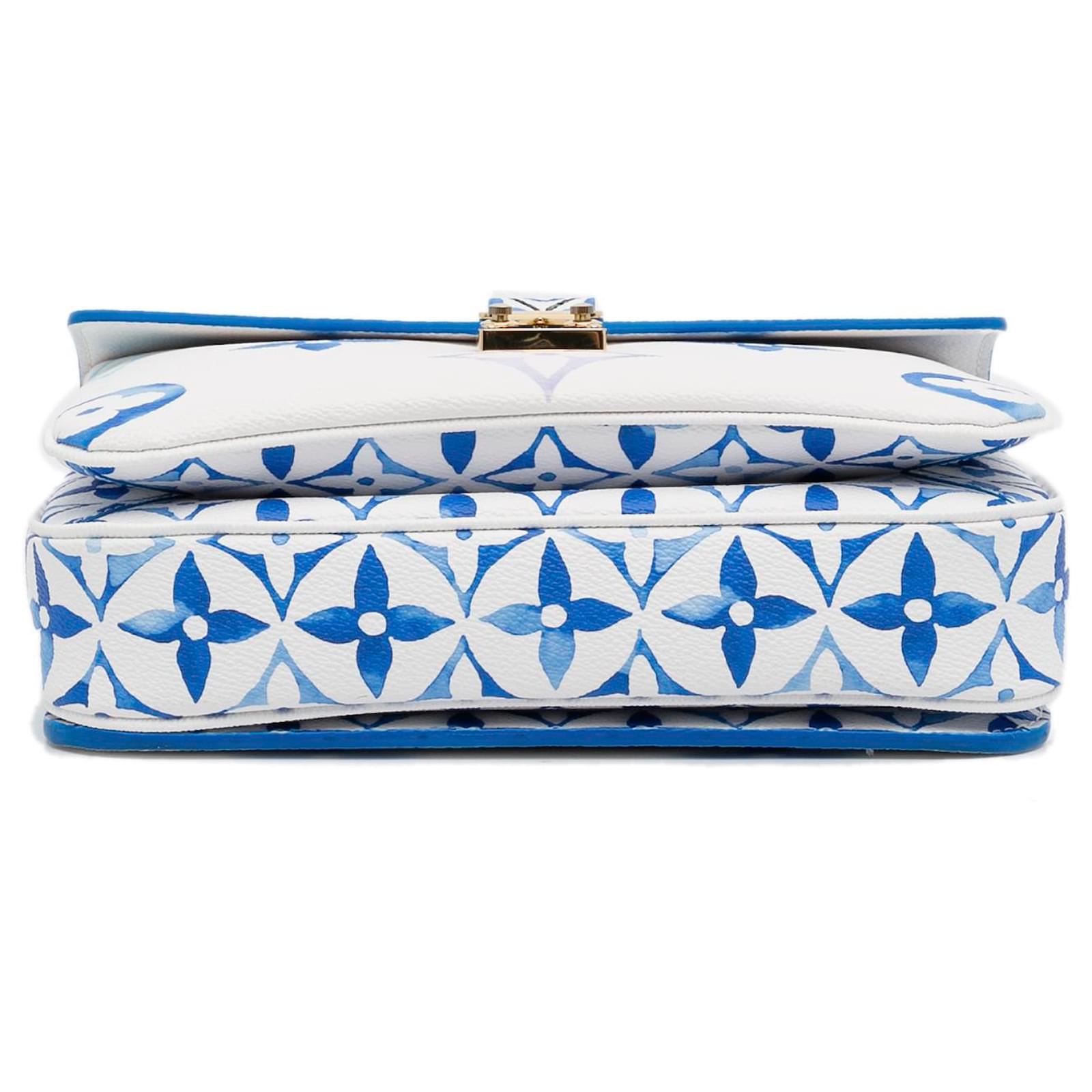 Túi Louis Vuitton White Monogram Giant By The Pool Pochette Metis Blue 11