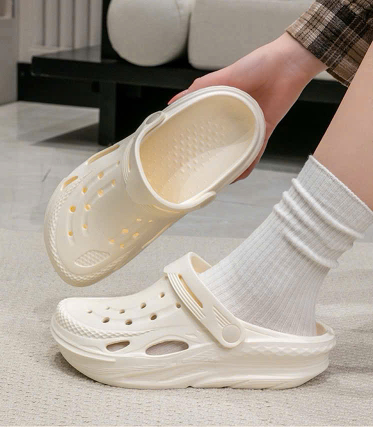 Giày Clog Unisex Crocs Off Grid White 8
