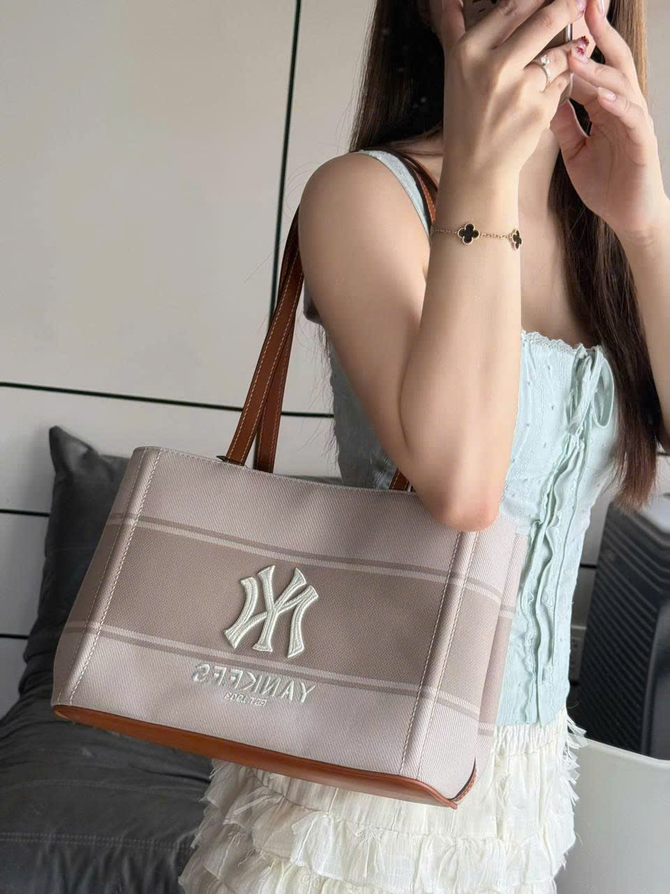 Túi Tote MLB Varsity Lettering Canvas Tote Bag New York Yankees 3ABQB015N-50CRS 8