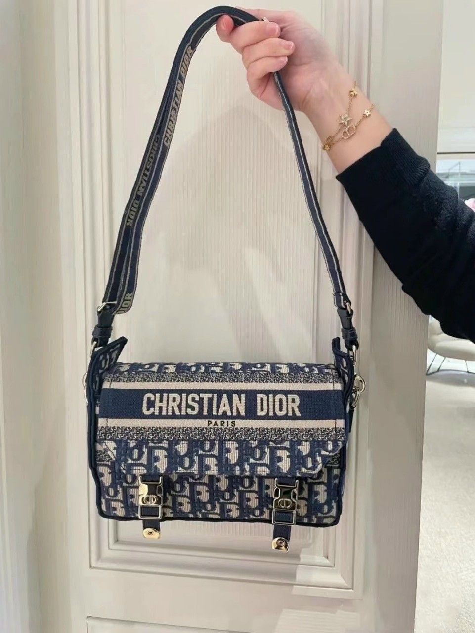 Túi xách nữ hai khóa Dior Small Diorcamp Bag Blue Oblique Embroidery