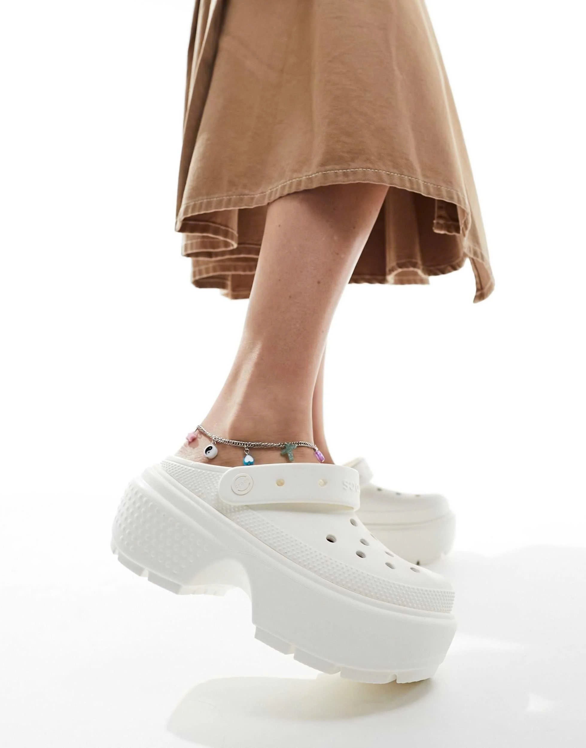 Giày Crocs Stomp Clog Platform Chalk 10