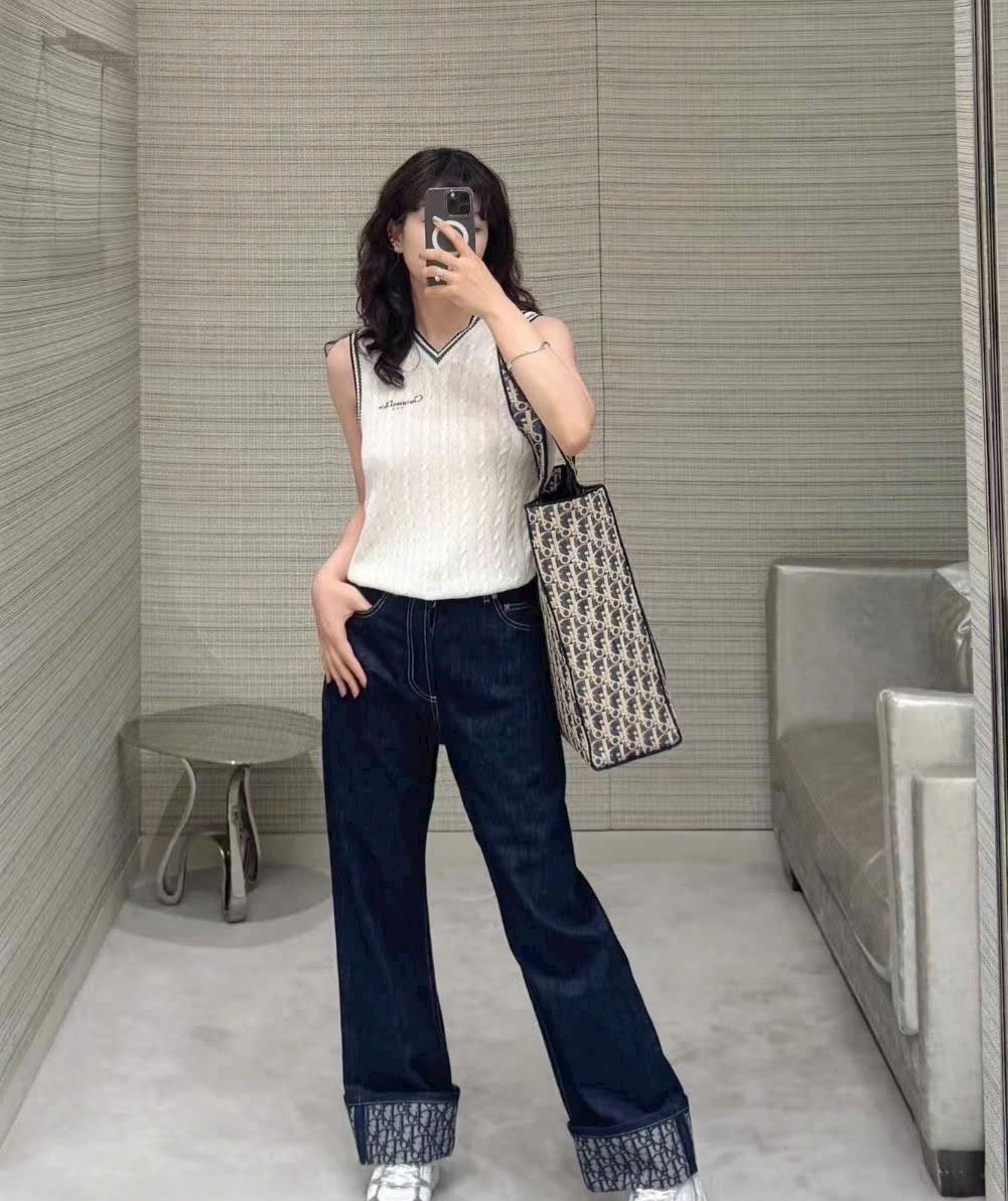 Túi Dior Blue and Beige Raffia-Effect Dior Oblique Denim Tote Bag 7