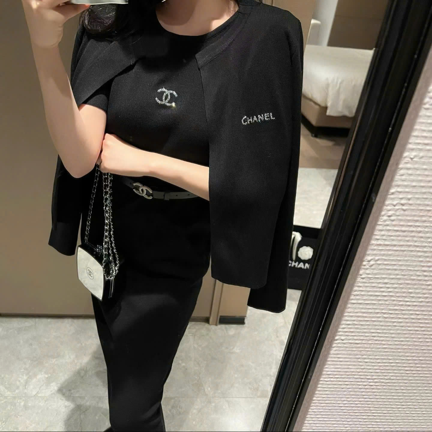Set áo khoác đầm dài đen nữ Chanel 3