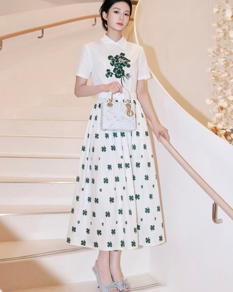 Áo đầm nữ Dior trắng phối xanh lá limited kèm thắt lưng 1