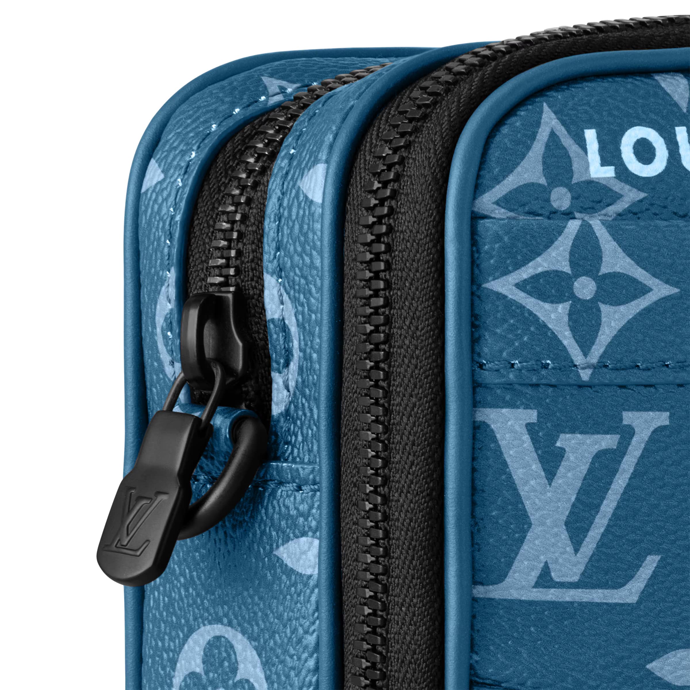 TÚI ĐEO CHÉO LOUIS VUITTON NANO ALPHA WEARABLE WALLET ATLANTIC BLUE MONOGRAM CANVAS 1