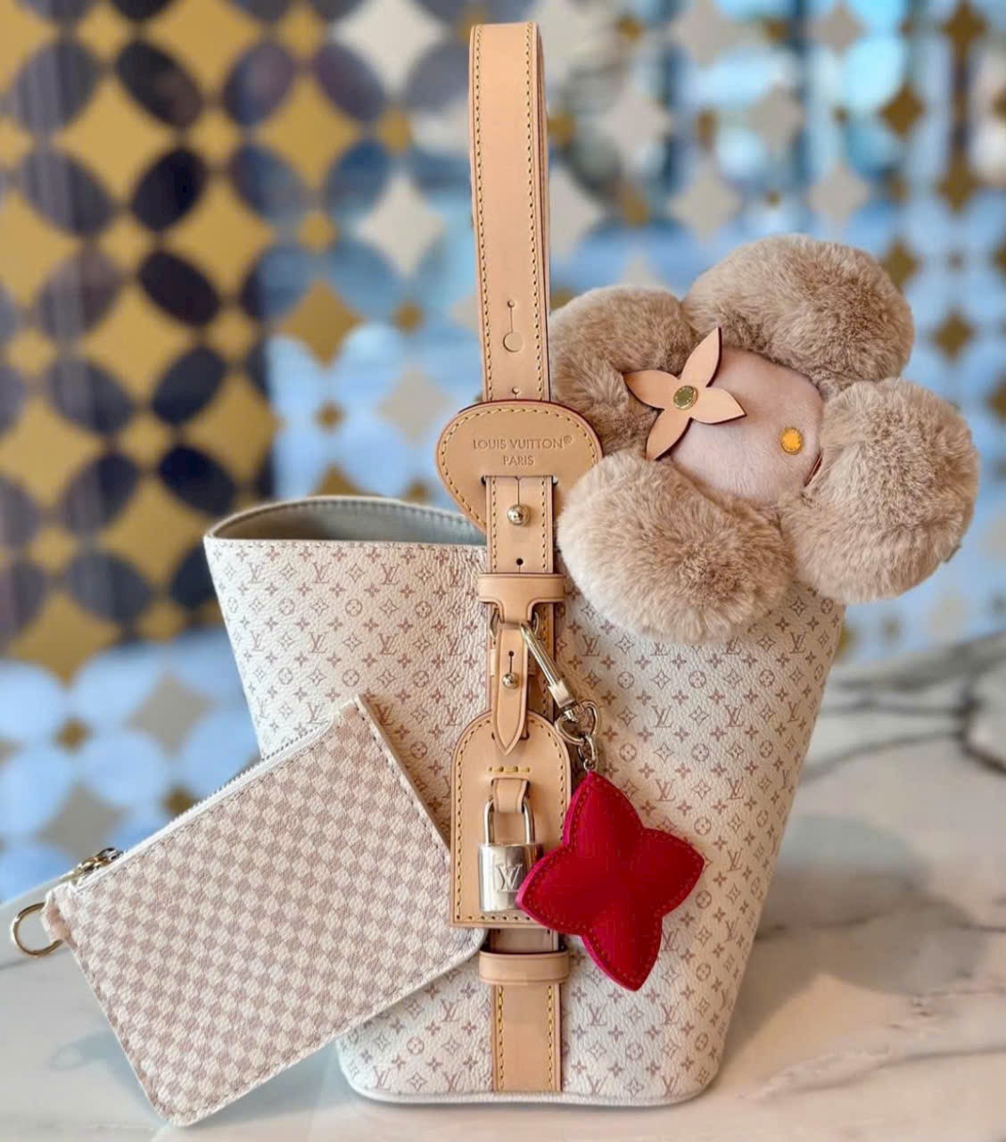 Túi LV Louis Vuitton All In BB Giant Bloom Beige Dune 7