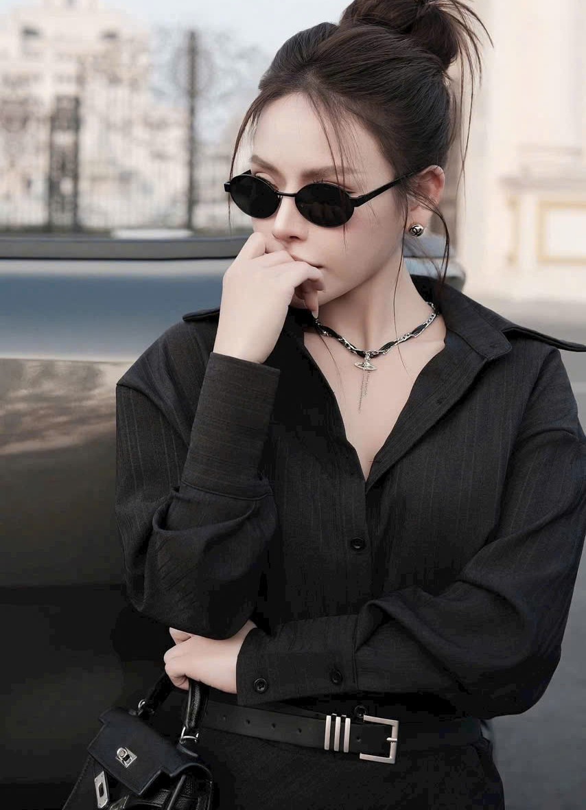 Kính YSL Saint Laurent SL 692 Oval Sunglasses 9