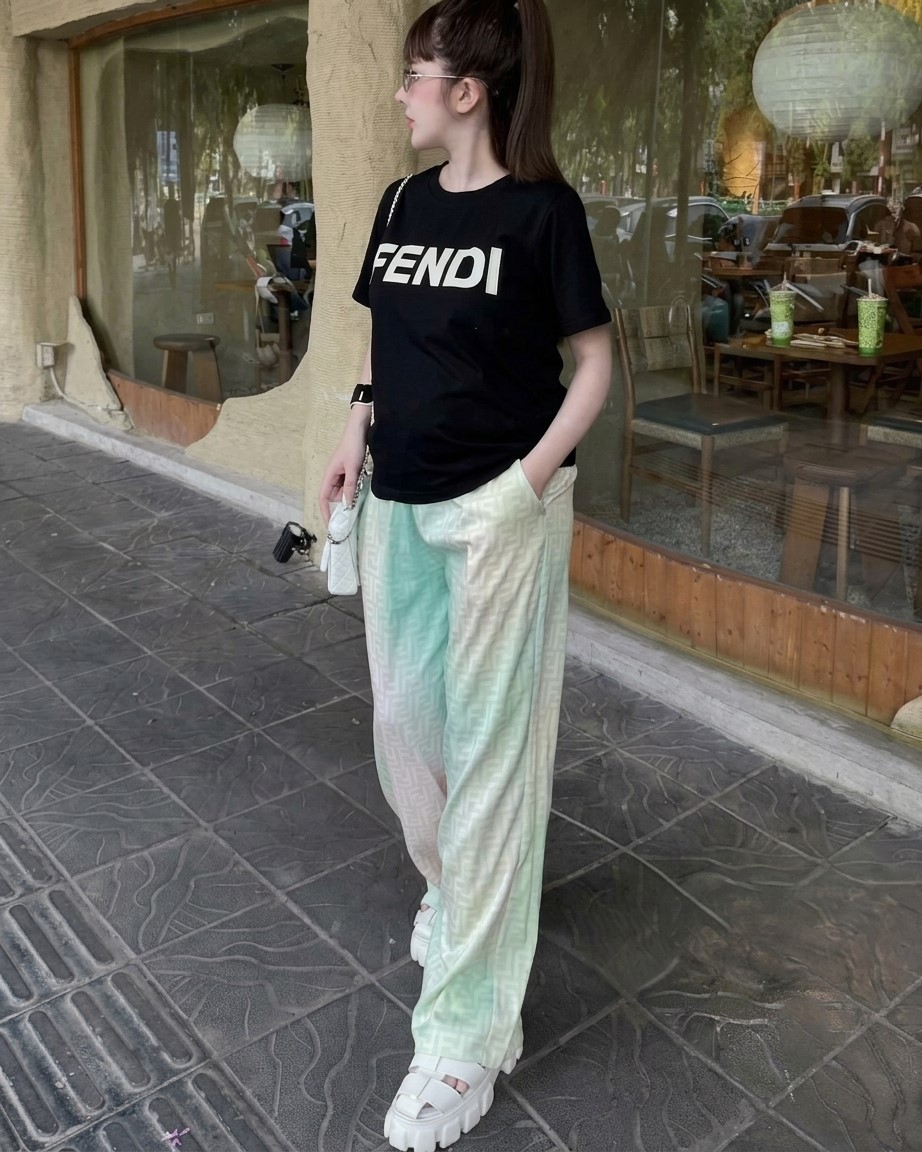 Set bộ áo thun tay ngắn quần dài nữ Fendi 5