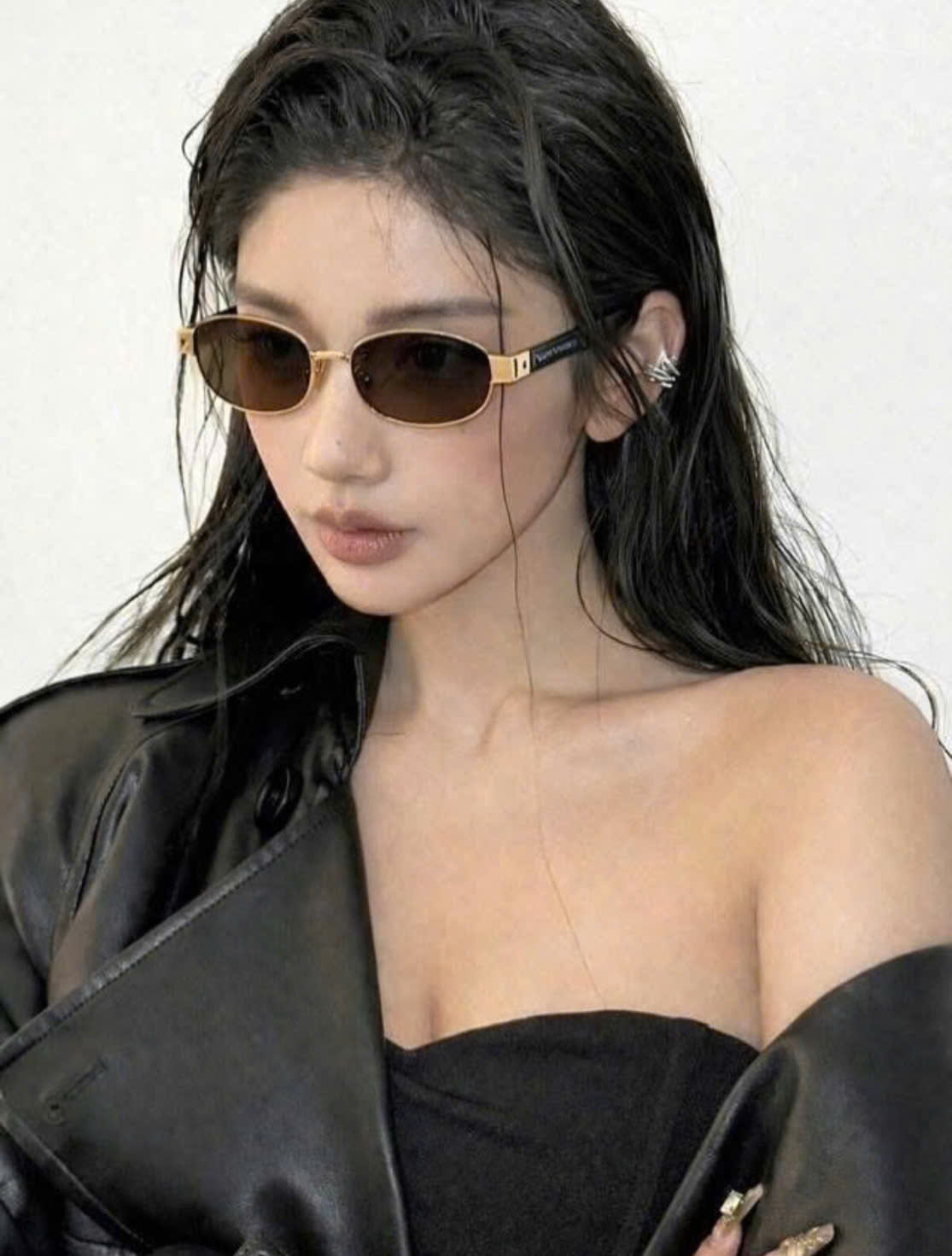 Kính Mát Yves Saint Laurent YSL Oval Sunglasses SL706 001 Gold Brown 2