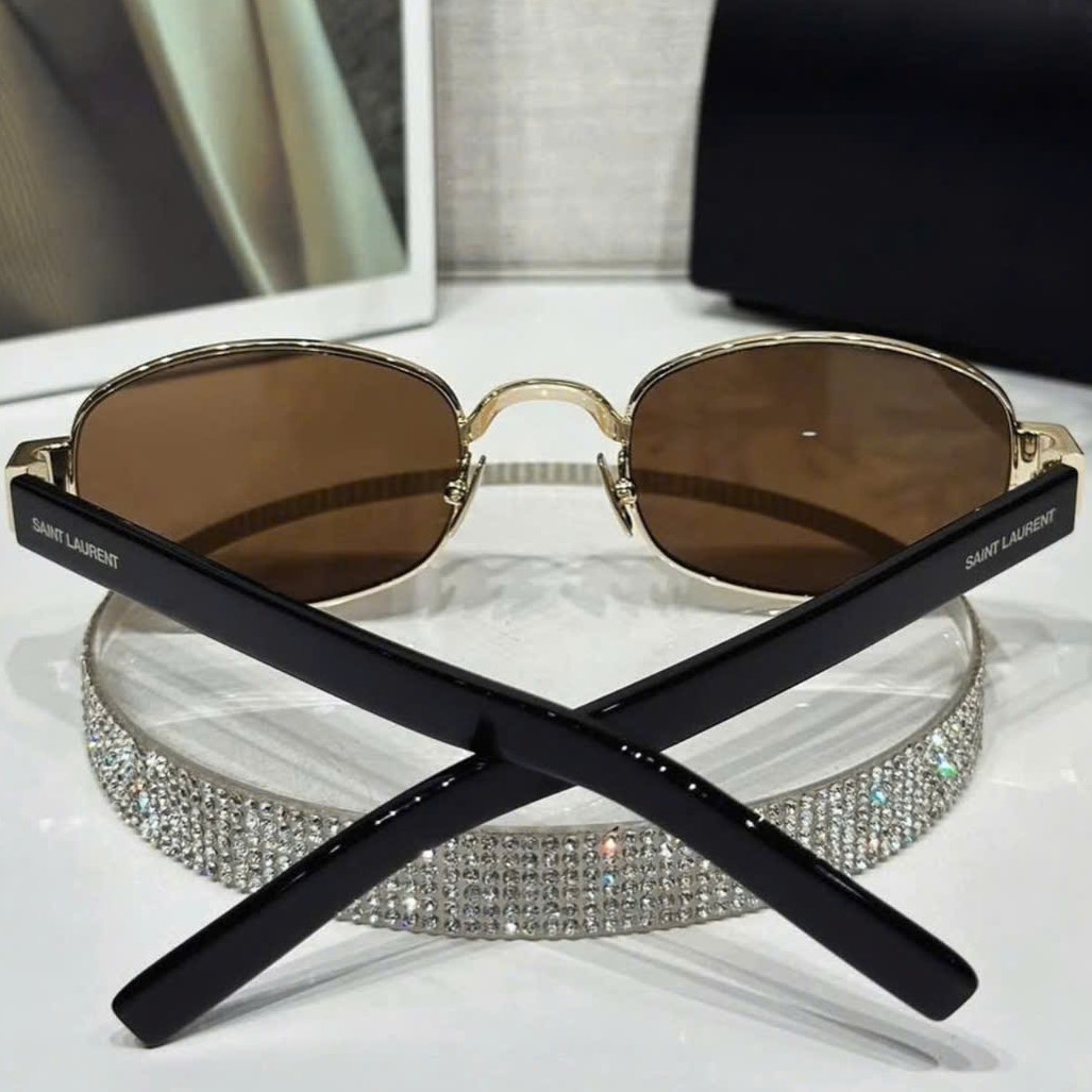 Kính Mát Yves Saint Laurent YSL Oval Sunglasses SL706 001 Gold Brown 11
