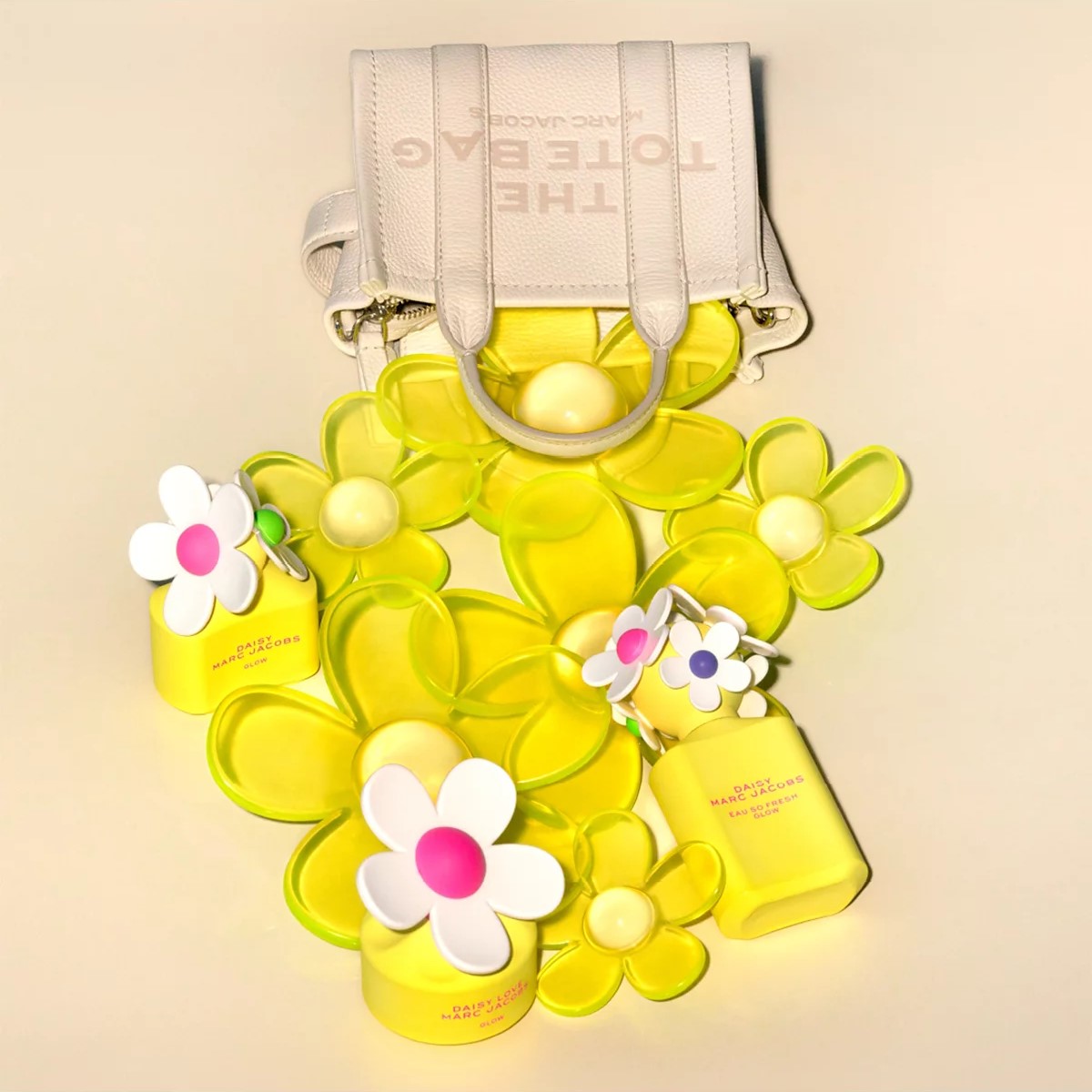 Nước hoa nữ Marc Jacobs Daisy Eau So Fresh Glow Eau de Toilette 6