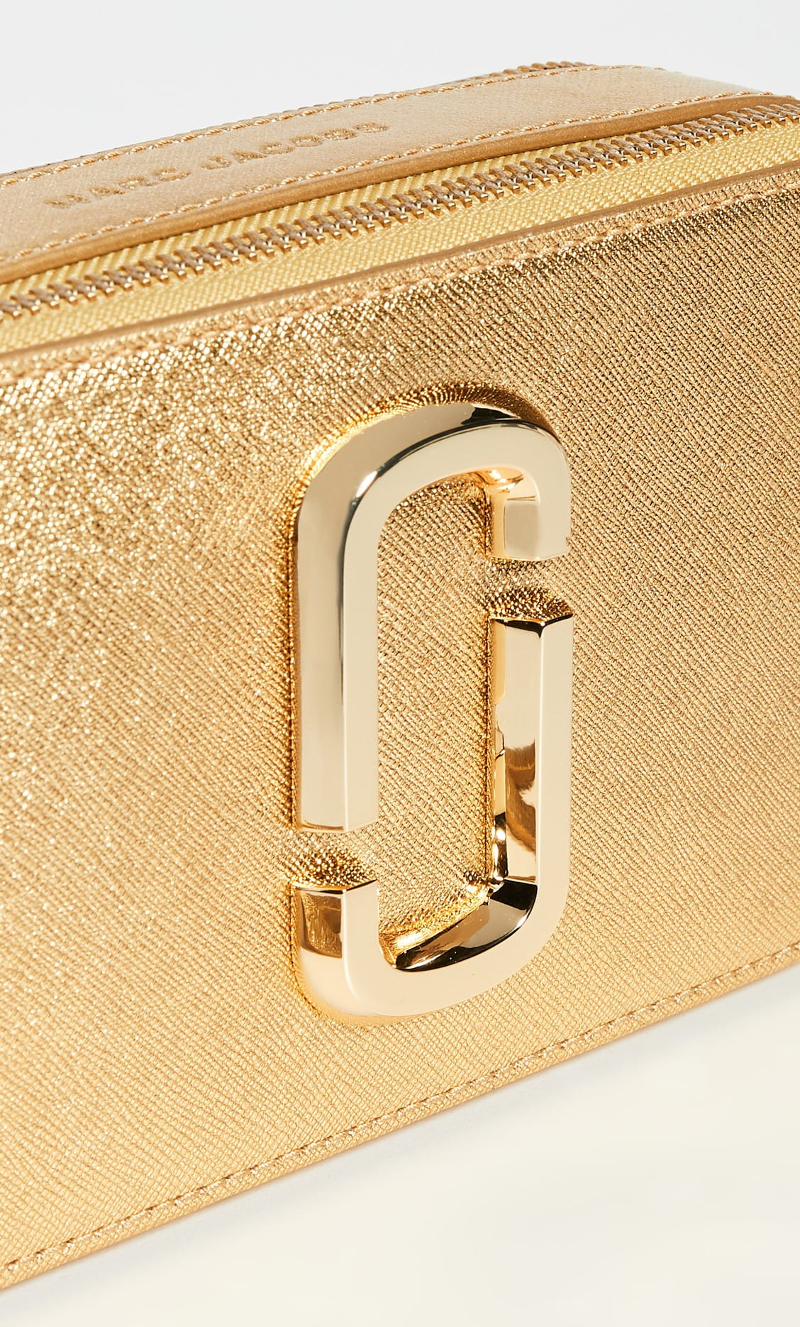 Túi xách nữ màu vàng ánh kim Marc Jacobs The Snapshot Metallic Gold Camera Bag 3