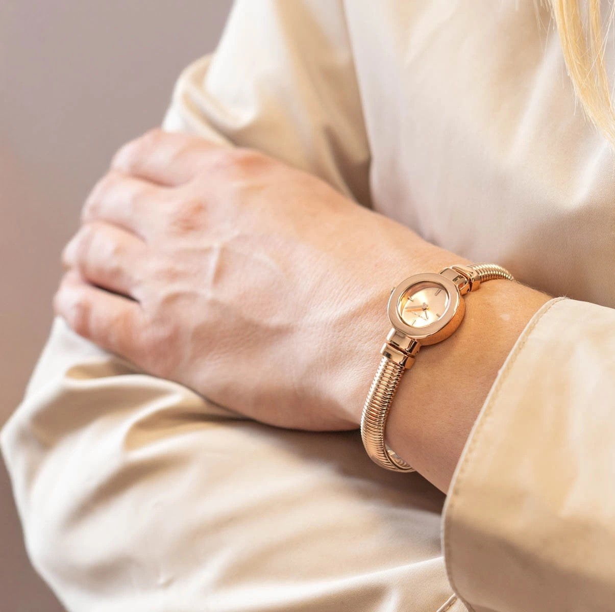 Đồng hồ nữ Michael Kors Mini Gramercy Rose Gold-Tone Watch MK7528 13