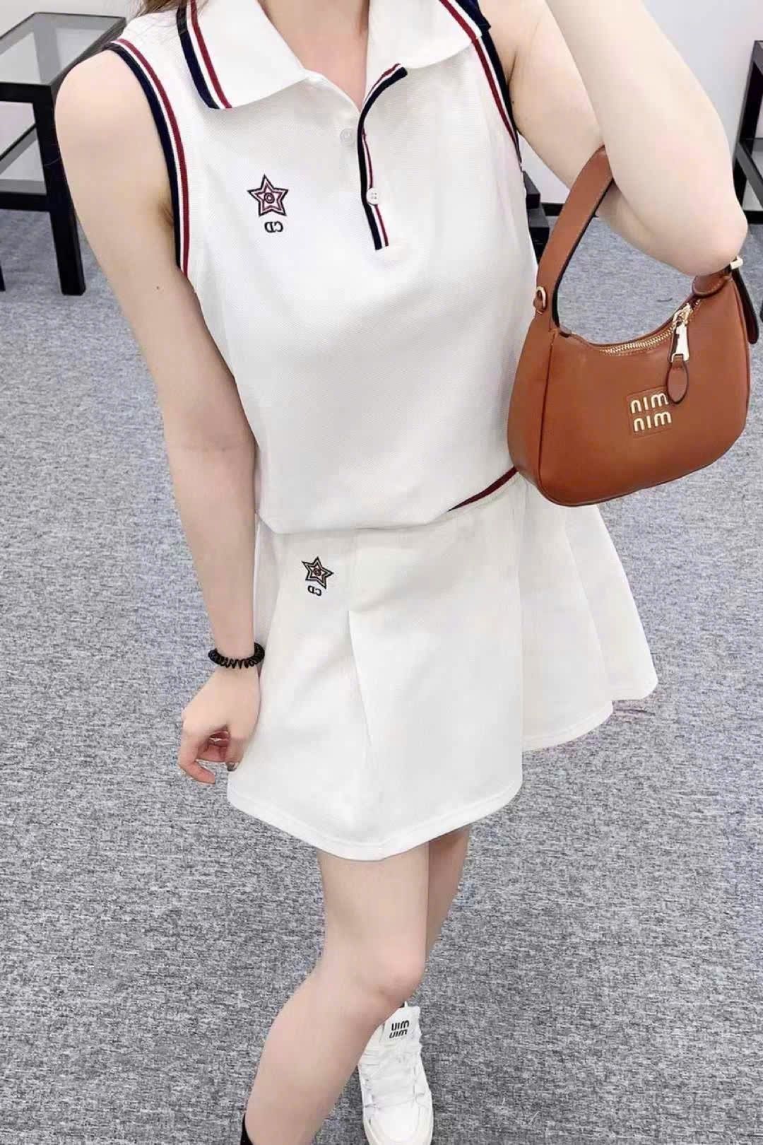Set áo váy trắng thể thao Dior 3
