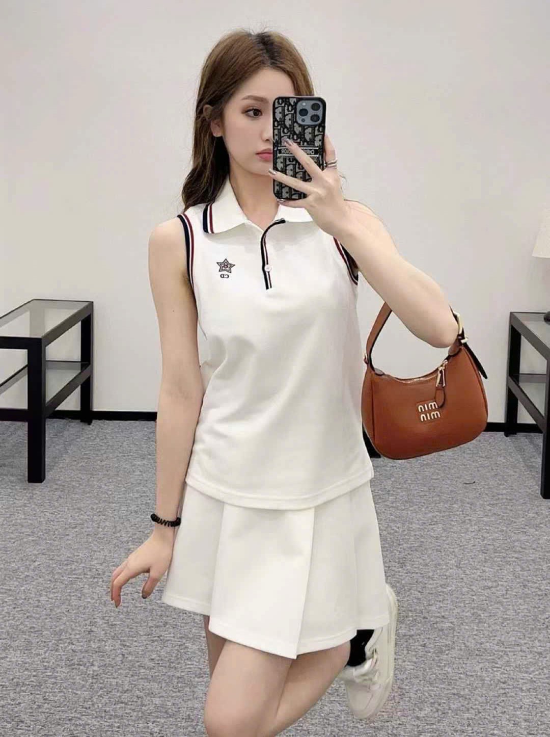 Set áo váy trắng thể thao Dior 10