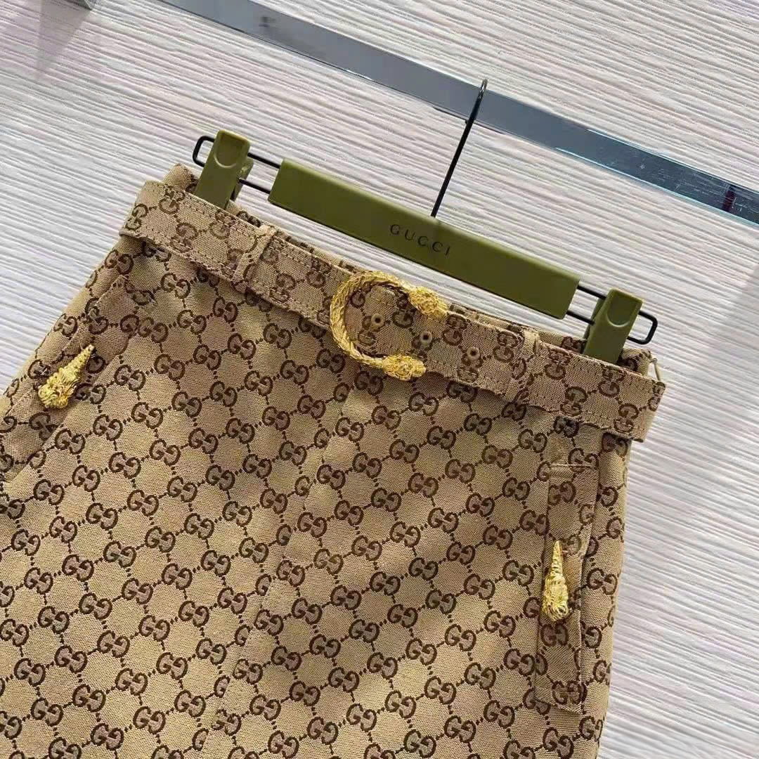 Váy ngắn Gucci nữ kèm thắt lưng họa tiết hãng 12