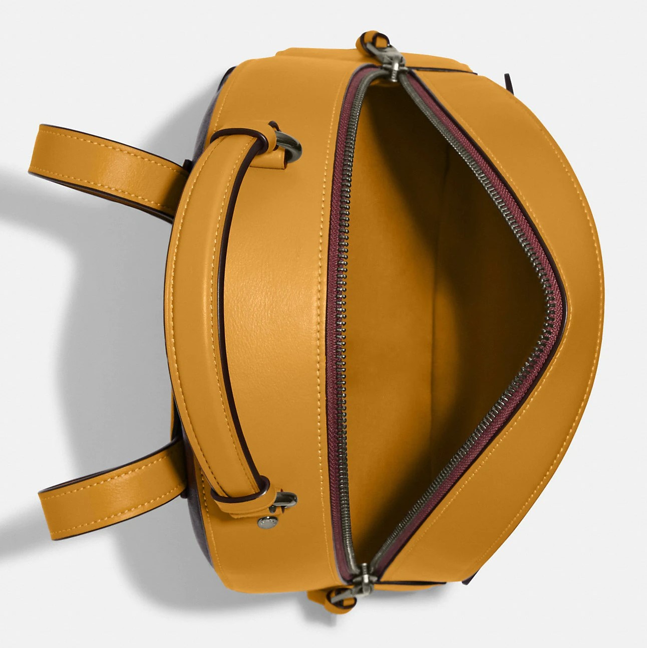 BALO NỮ COACH JORDYN BACKPACK IN SIGNATURE CANVAS WITH VARSITY MOTIF 3