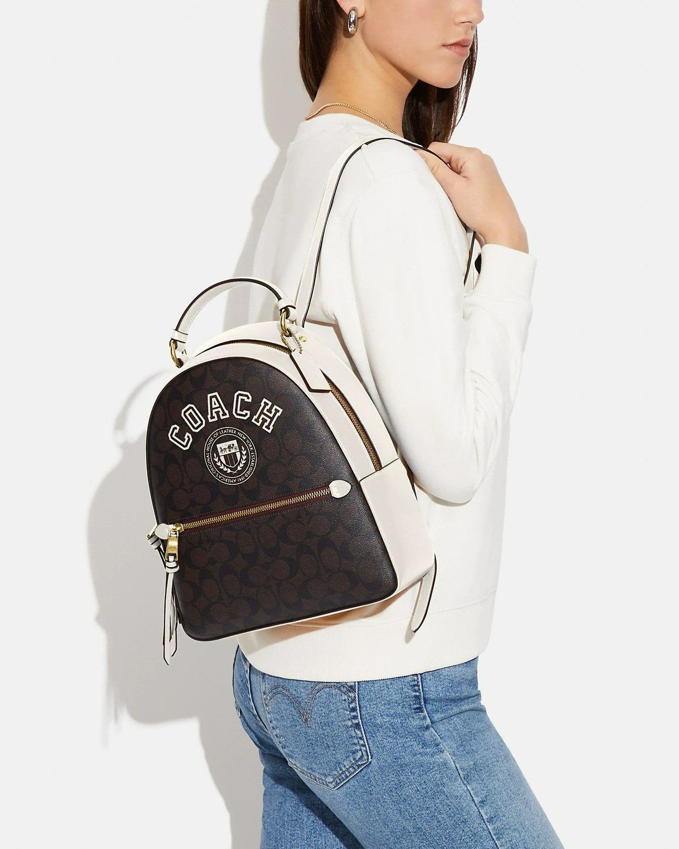 BALO NỮ COACH JORDYN BACKPACK IN SIGNATURE CANVAS WITH VARSITY MOTIF 8