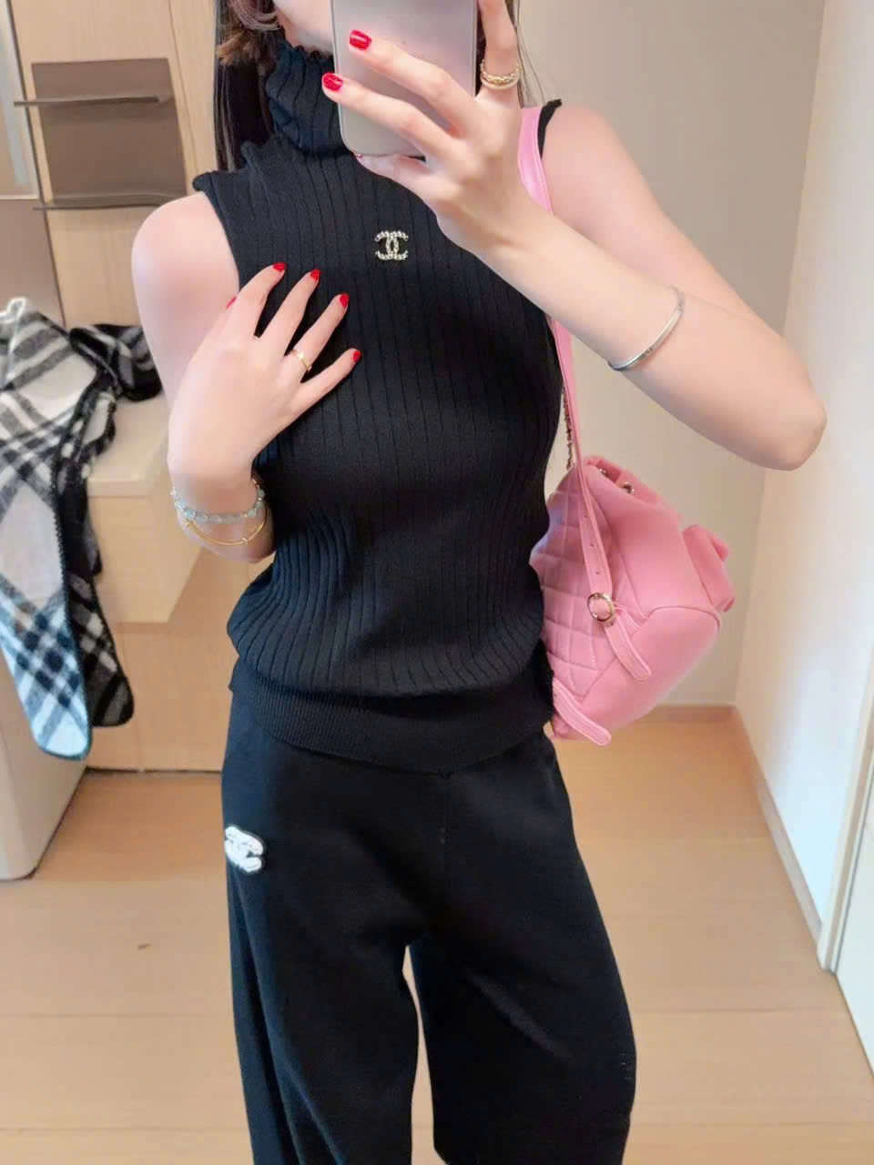Set bộ len đen 3 sản phẩm Chanel 6