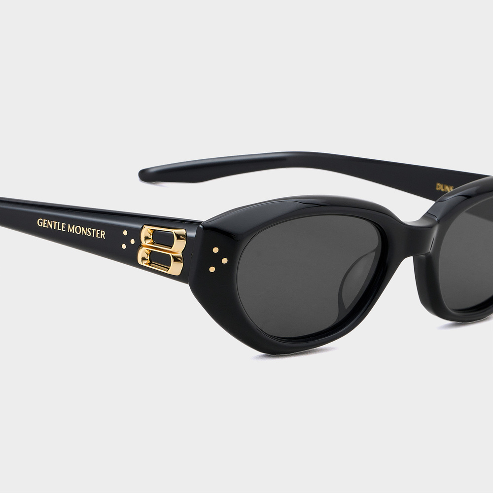 Mắt kính Gentle Monster Duns 01 Modern Cat-Eye Sunglasses In Black Acetate 11