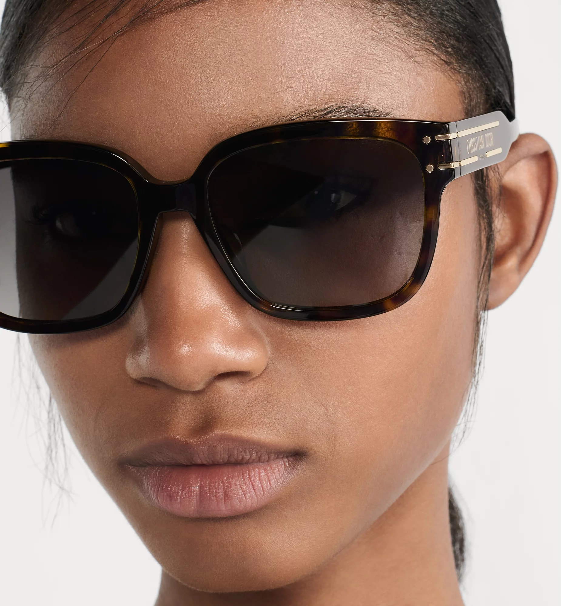 Kính Dior DiorSignature S7F Deep Brown Tortoiseshell-Effect Square Sunglasses 4