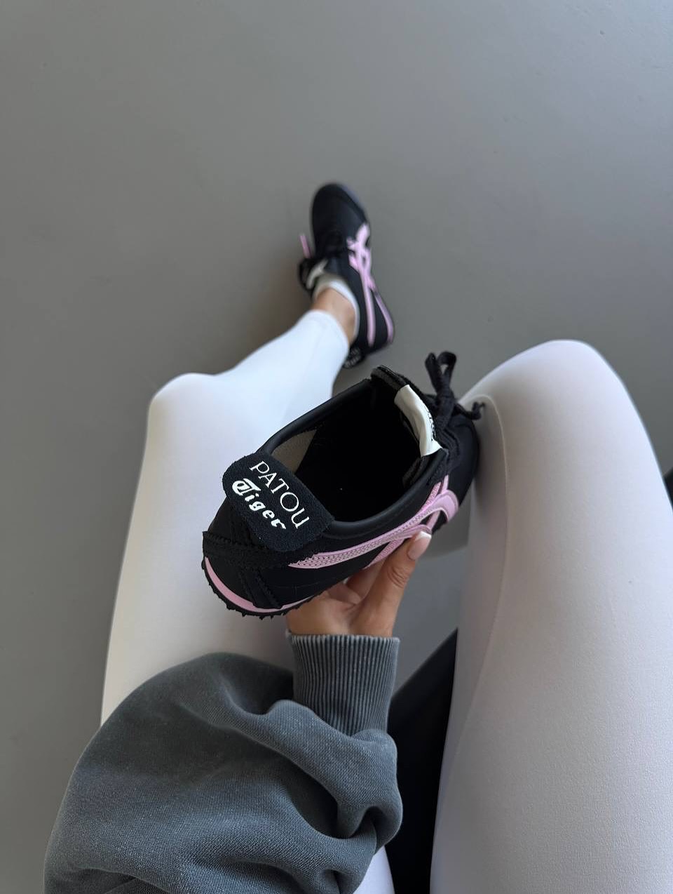 Giày Onitsuka Tiger x Patou Mexico 66 Black Cotton Candy 1183C380-001 13