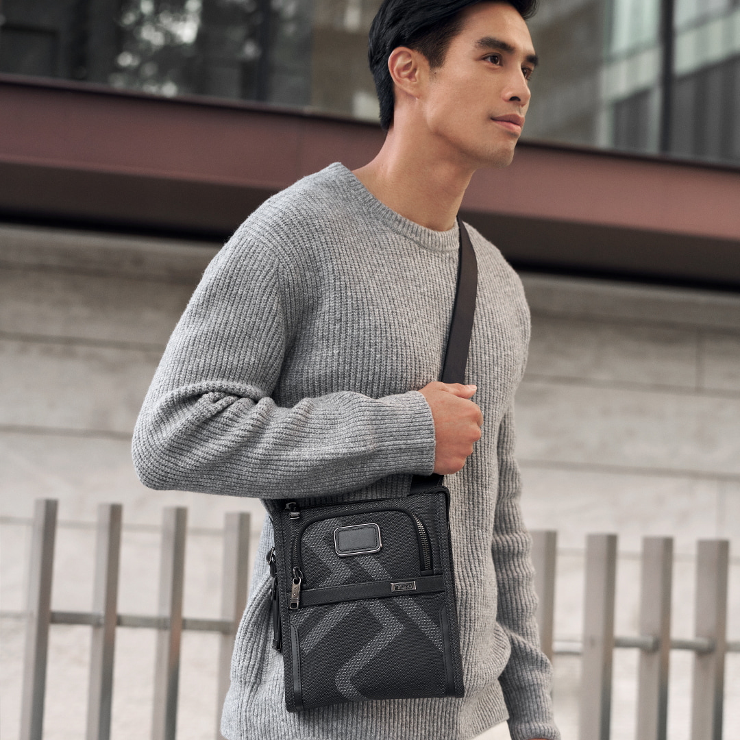 Túi đeo chéo Tumi Alpha Pocket Bag Small Reflective T-Jacquard 3