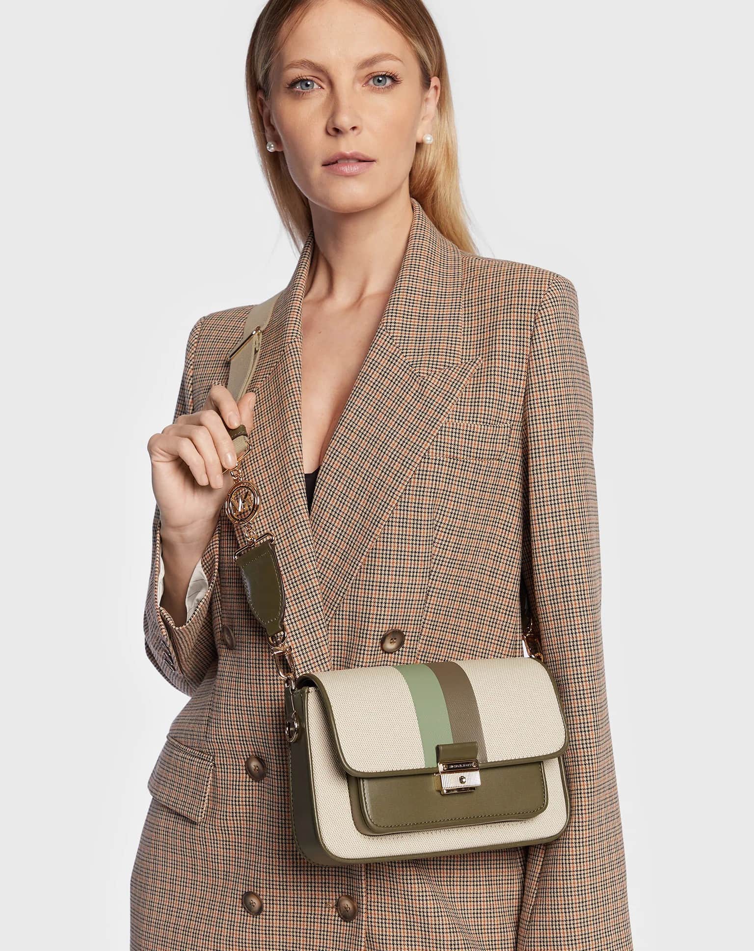 Túi xách nữ Michael Kors Bradshaw Crossbody Bag with Detachable Strap 6