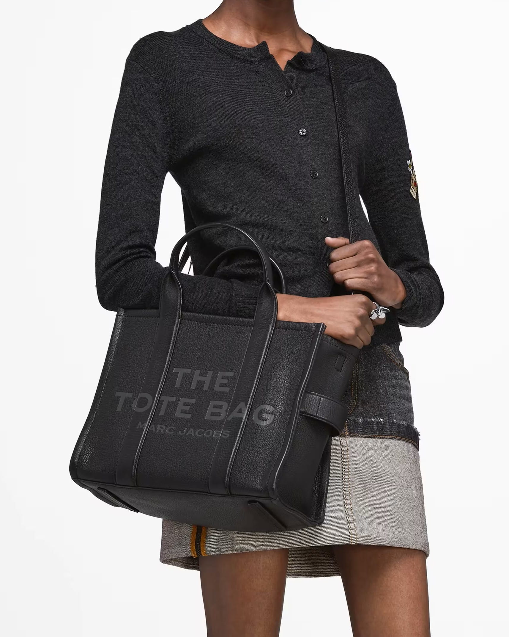 Túi Marc Jacobs The Leather Medium Tote Bag Black H004L01PF21 3