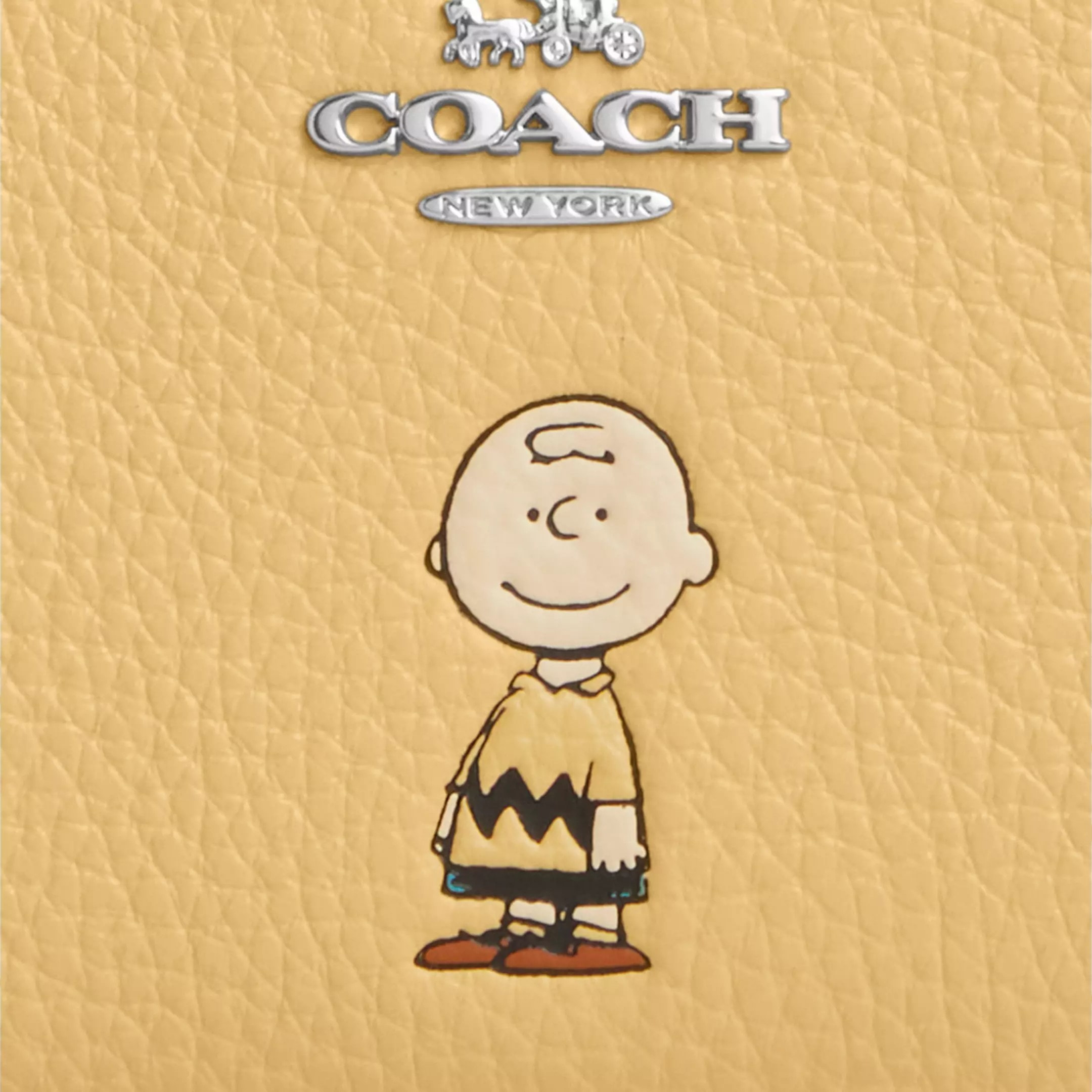 Ví Coach X Peanuts Snap Wallet With Charlie Brown Hay Multi CBN90 2