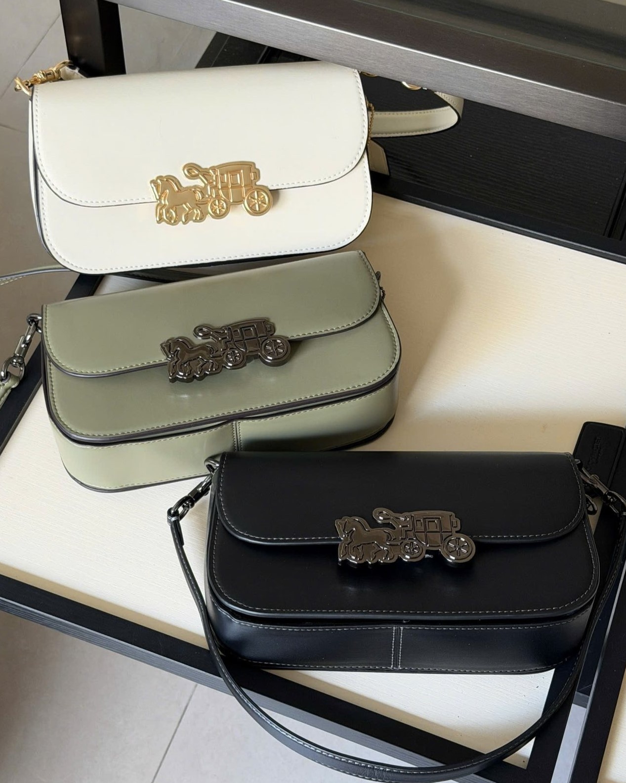 Túi Coach Harper Shoulder Bag Black CCE65 4