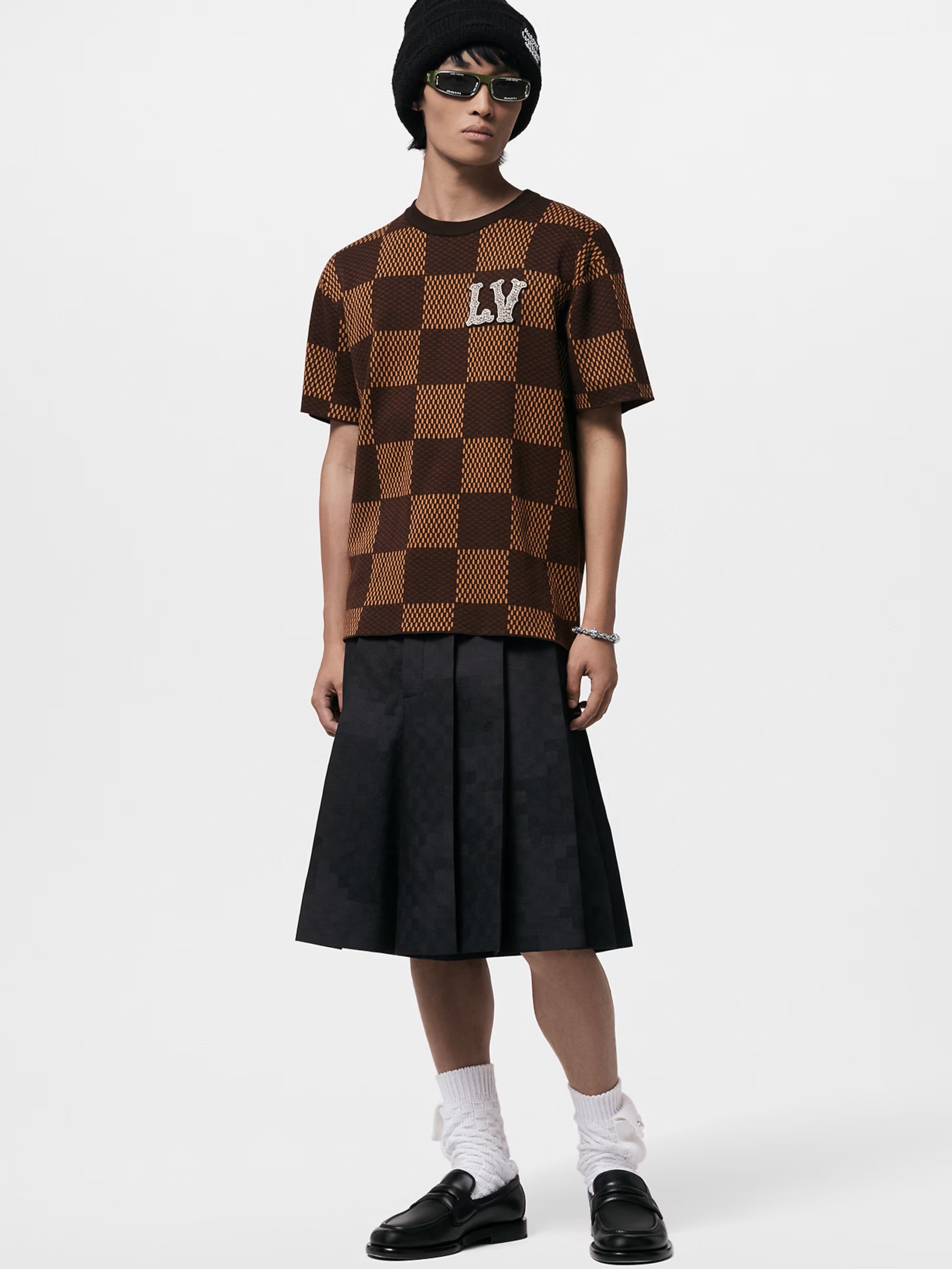 Áo thun LV Louis Vuitton Short-Sleeved Cotton Damier Crewneck With Crystal LV Patch 1AFIUP 6