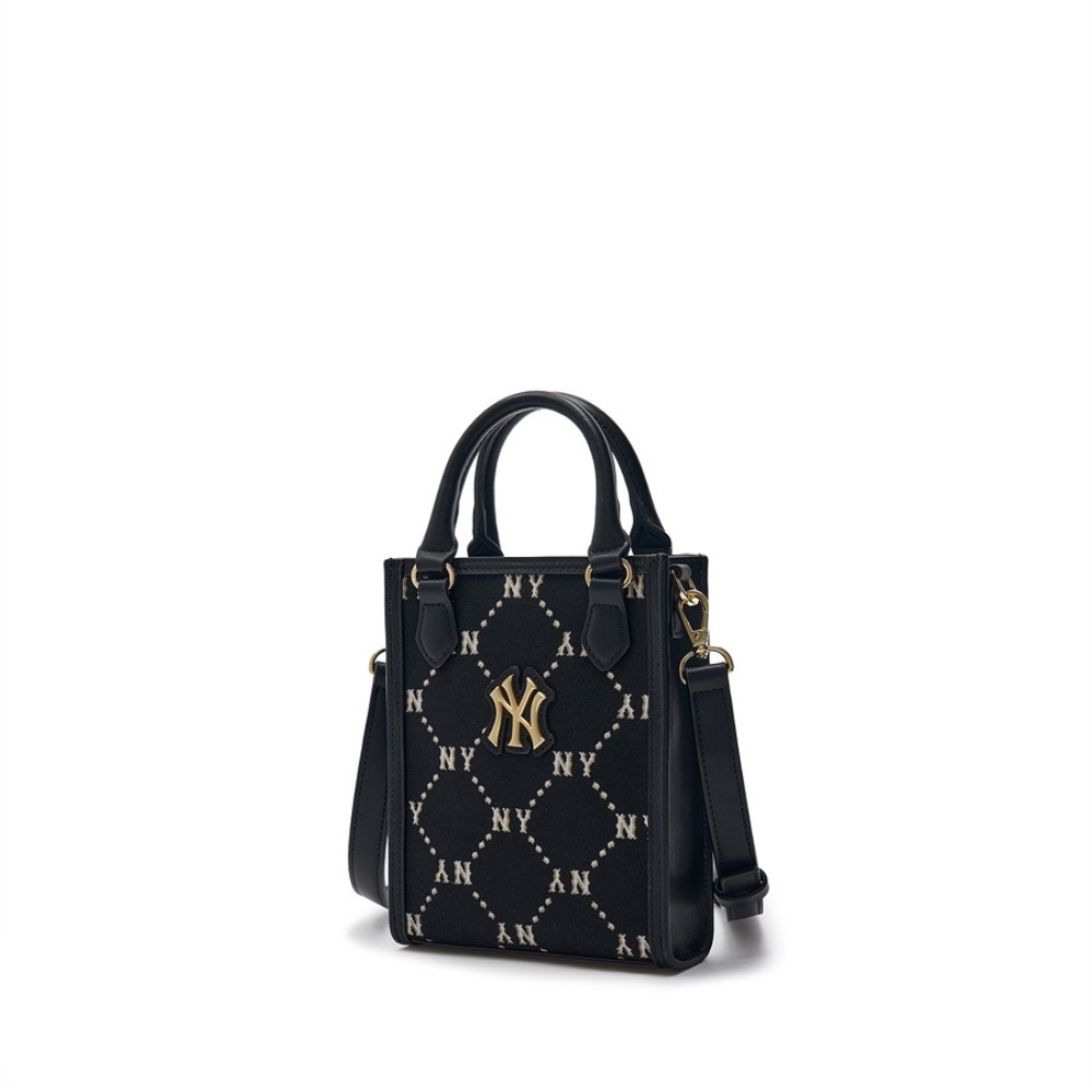 Túi MLB Korea Diamond Monogram Mini Tote Bag New York Yankees Black 7ACRMD34N-50BKS 7