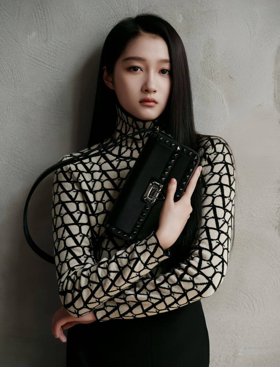 Áo Valentino cổ lọ tay dài 6