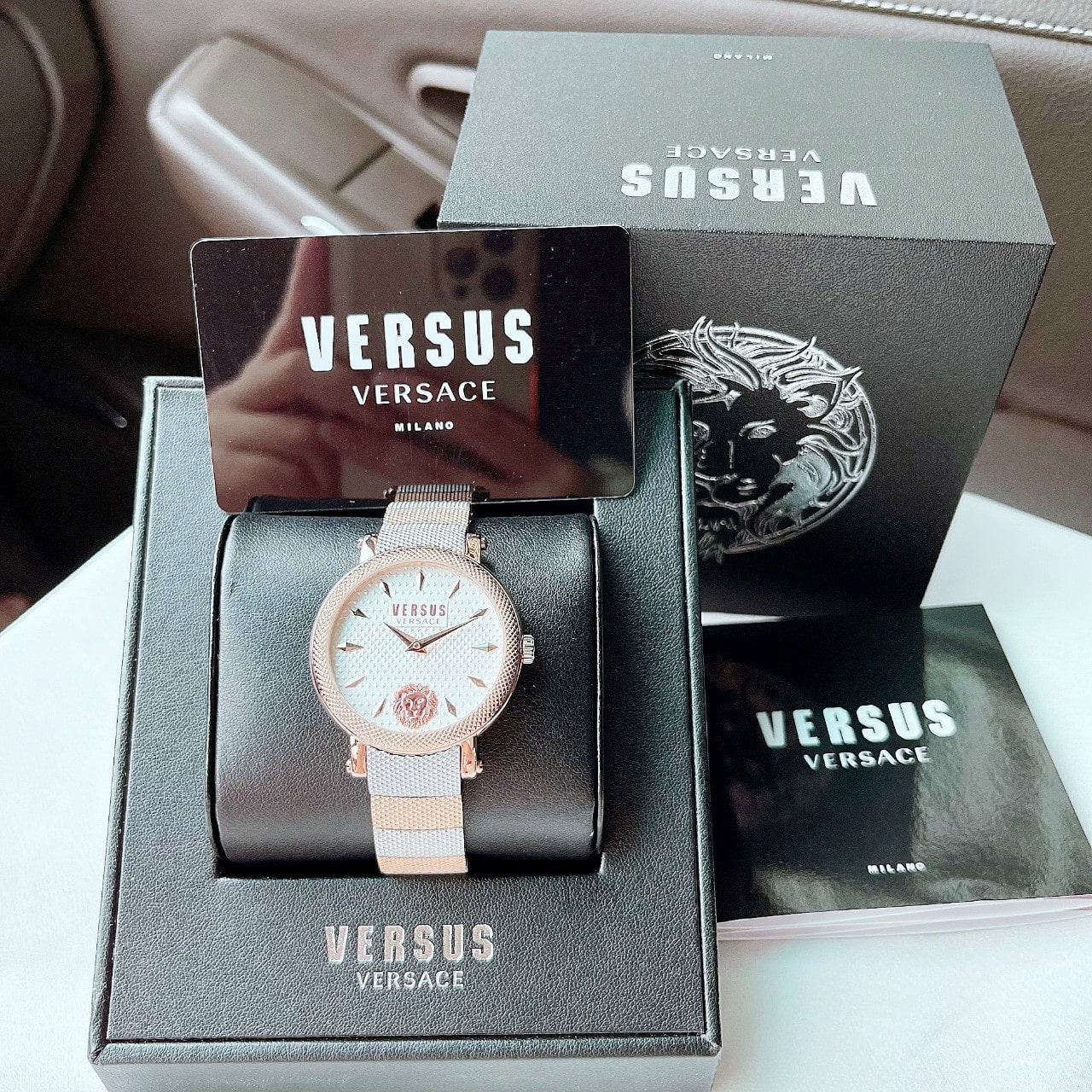 ĐỒNG HỒ NỮ DÂY KIM LOẠI VERSUS BY VERSACE WEHO TWO TONE STAINLESS STEEL BRACELET 5