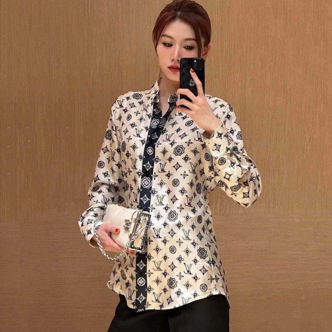 Áo sơ mi lụa LV Louis Vuitton Monogram Silk Shirt 2