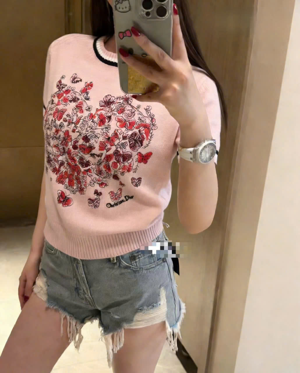 Áo len họa tiết bướm đỏ Dior 3