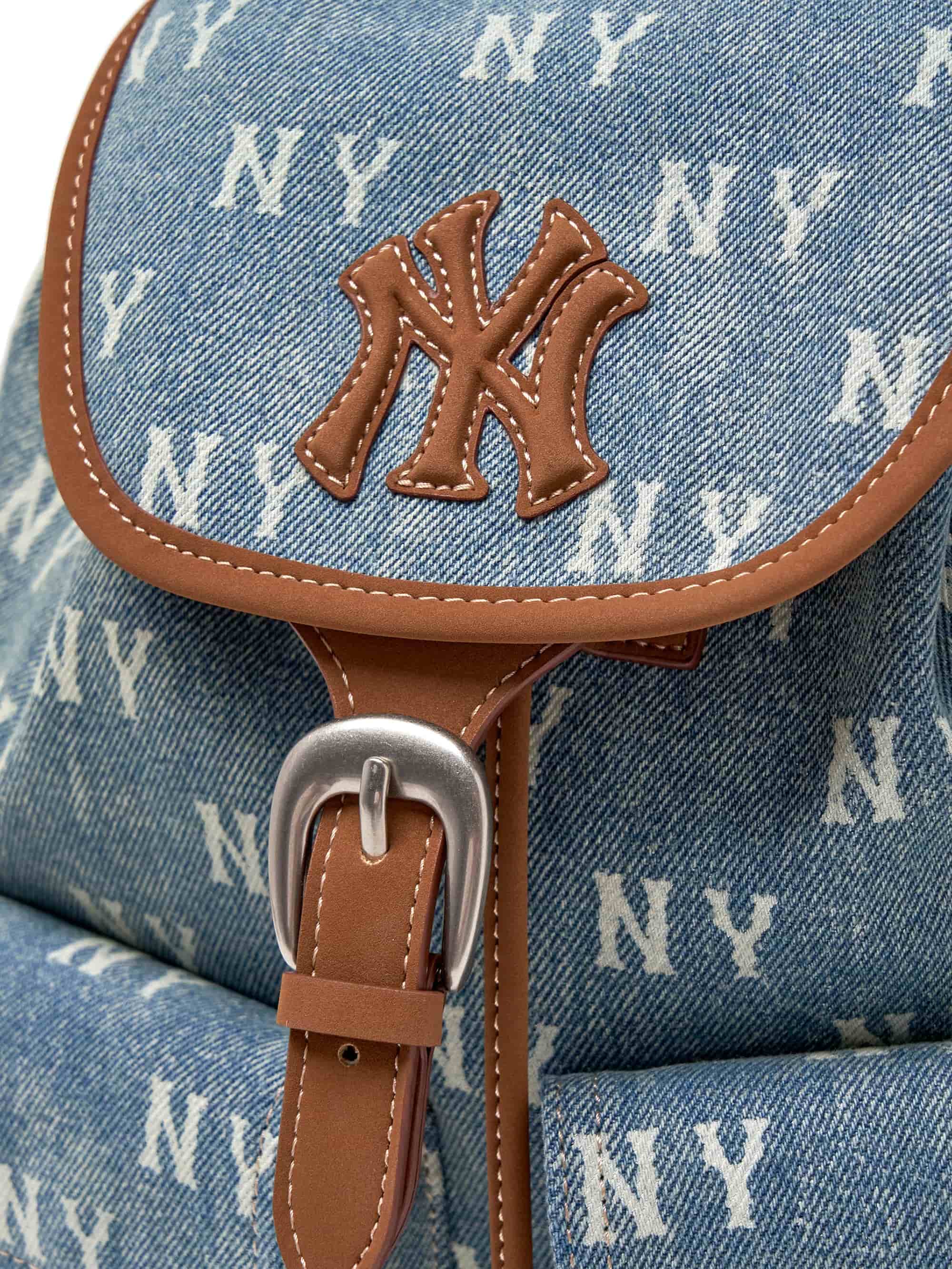 Balo MLB Classic Monogram Vintage Denim Backpack New York Yankees Blue 3ABKM065N-50BLL 6