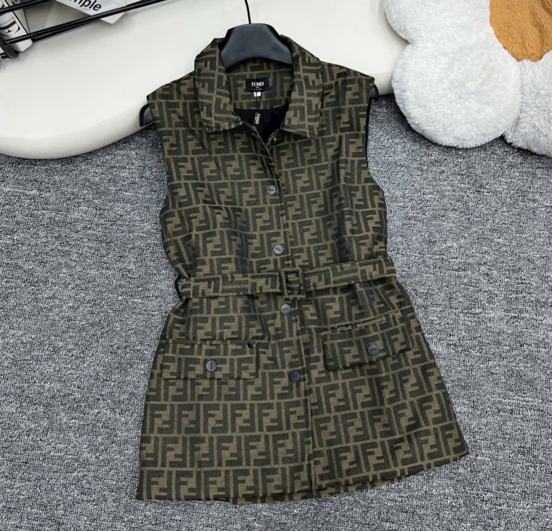 Áo gile nữ Fendi kèm thắt lưng 2