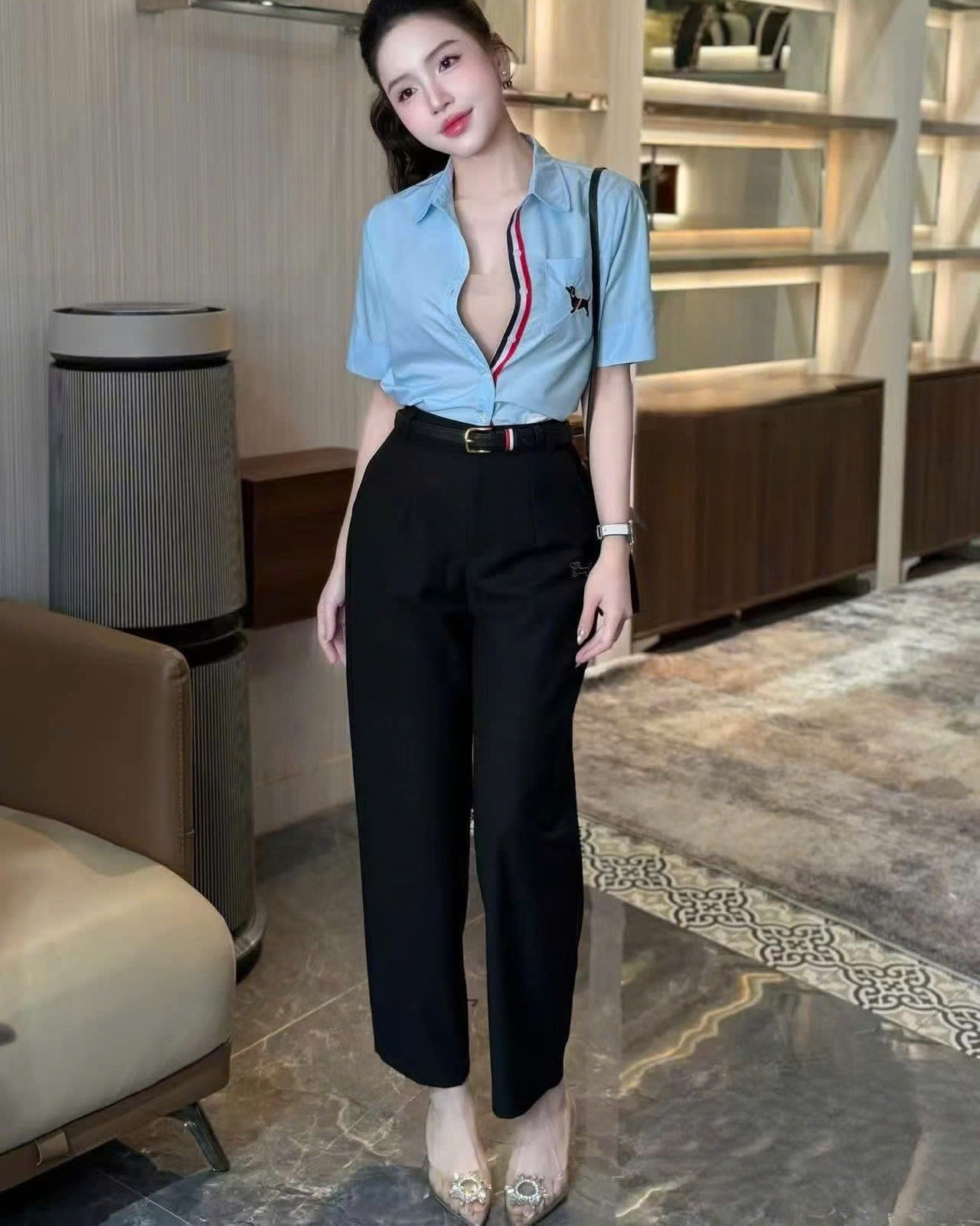 Áo sơ mi nhiều màu Thom Browne họa tiết chó 3