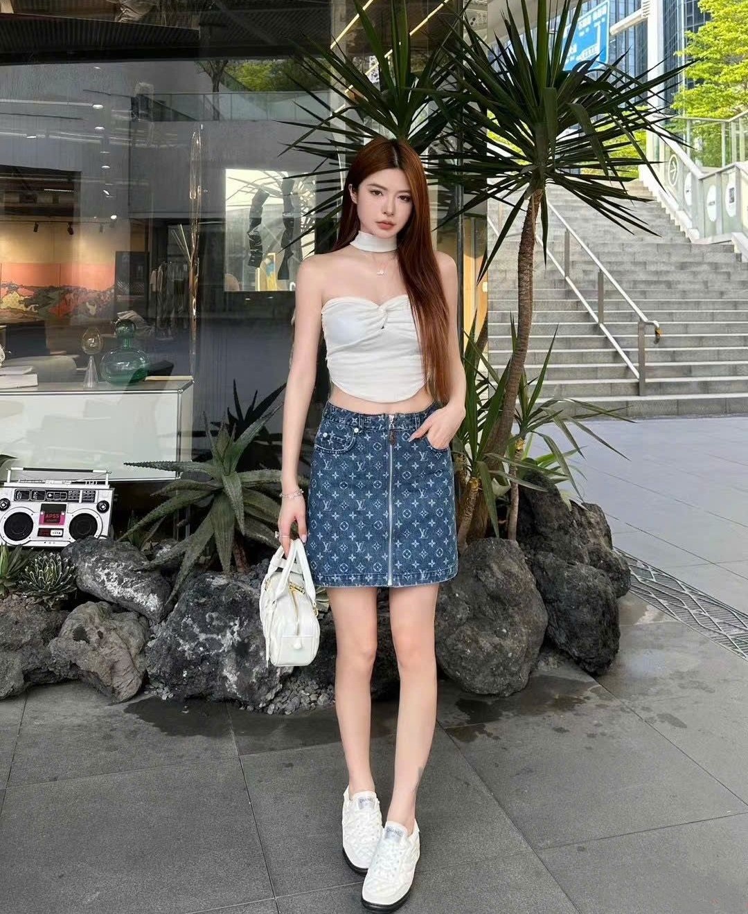 Chân váy ngắn jean LV 5