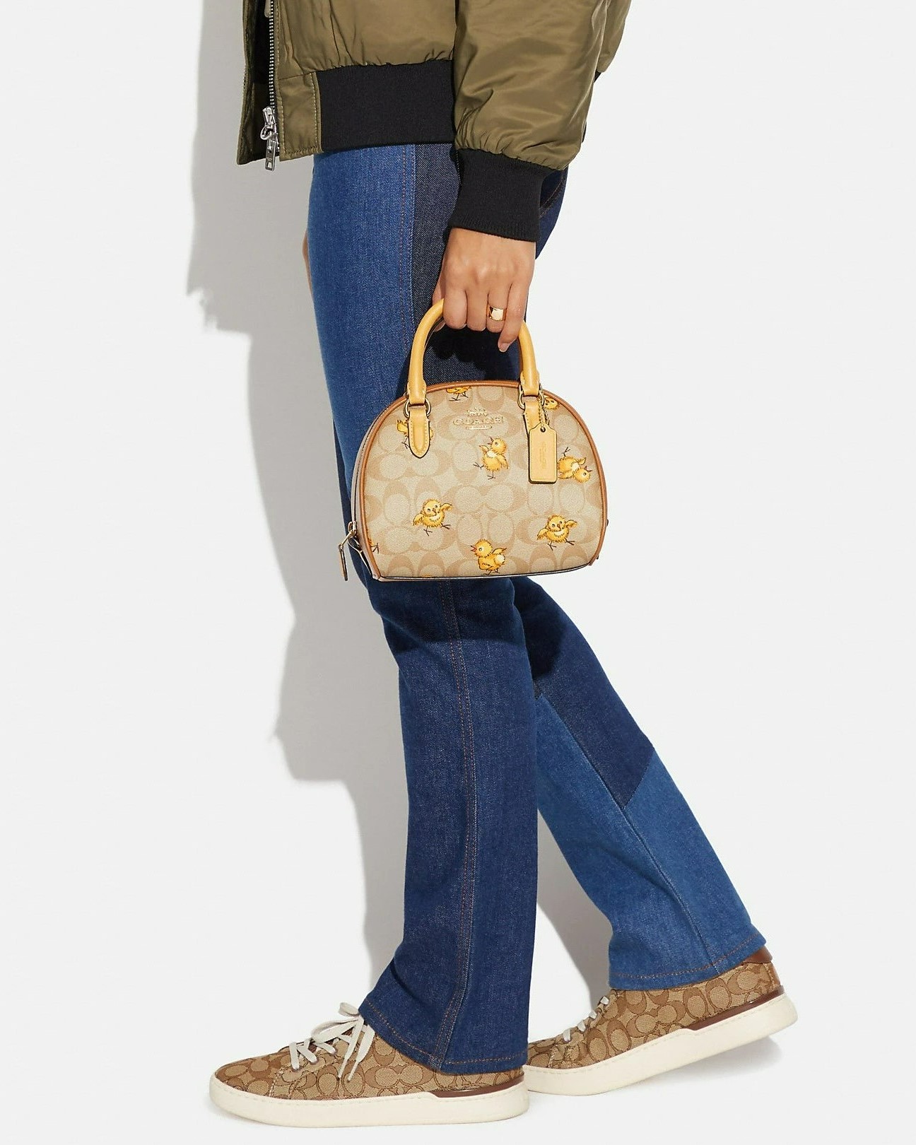 TÚI XÁCH COACH SYDNEY SATCHEL IN SIGNATURE CANVAS WITH TOSSED CHICK PRINT 5