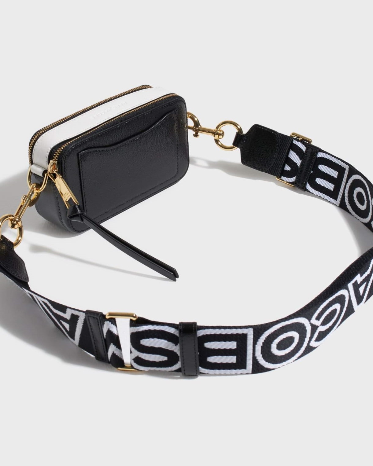 Túi đeo chéo nữ Marc Jacobs màu đen The Snapshot Crossbody Bag Black Multi 2S3HCR500H03 2
