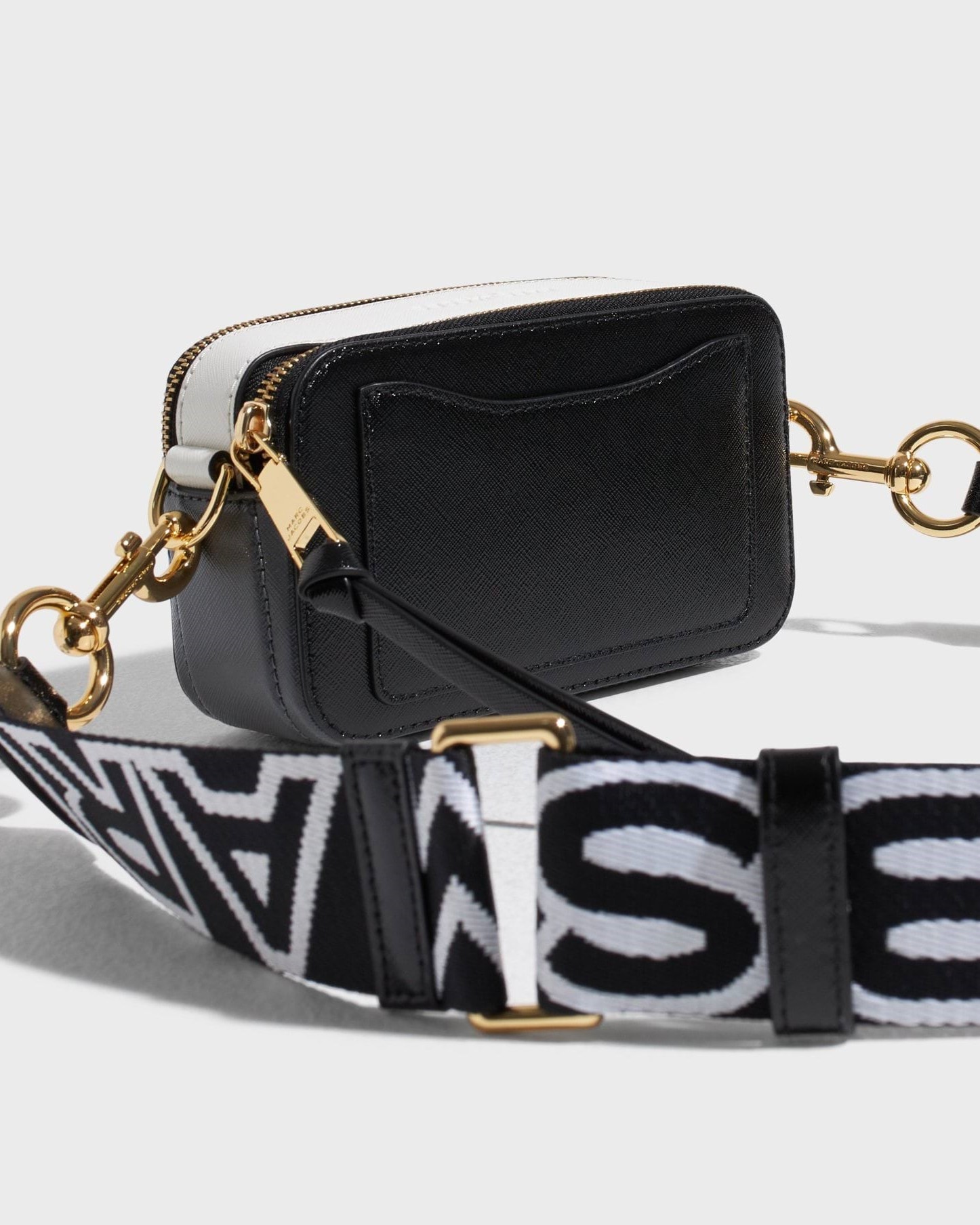 Túi đeo chéo nữ Marc Jacobs màu đen The Snapshot Crossbody Bag Black Multi 2S3HCR500H03 7