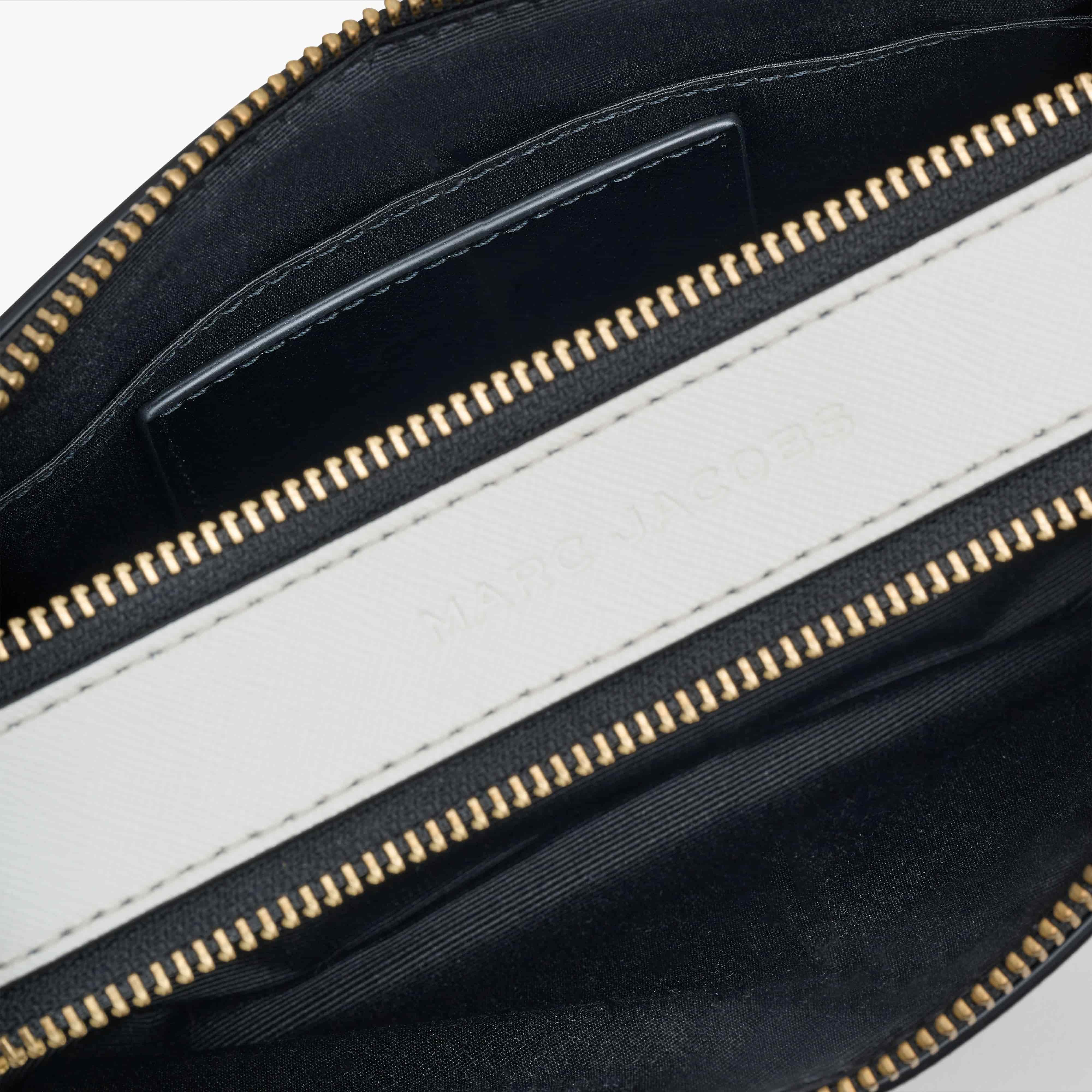Túi đeo chéo nữ Marc Jacobs màu đen The Snapshot Crossbody Bag Black Multi 2S3HCR500H03 11