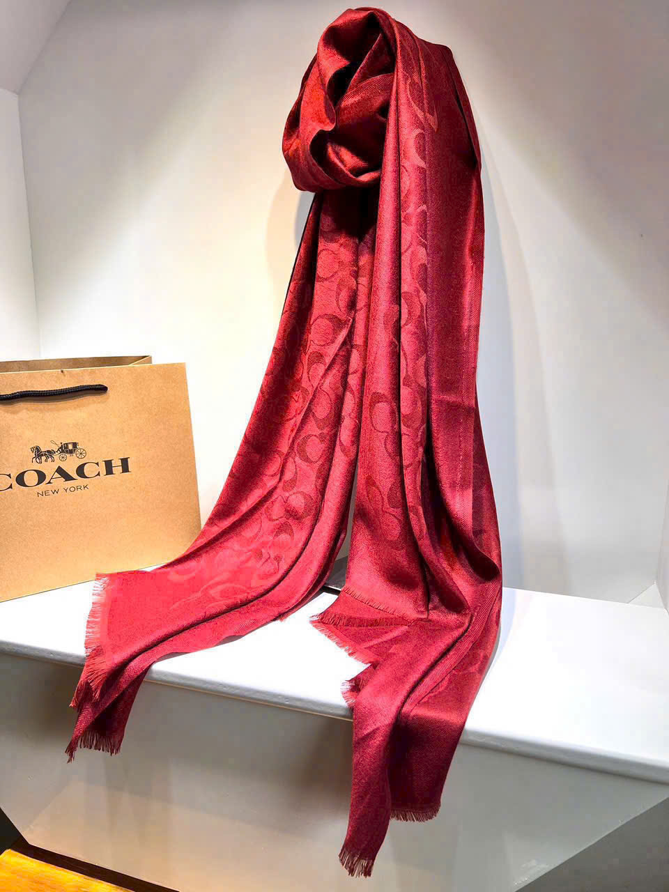 Khăn choàng Coach Fringe Scarf Signature C Logo Wrap True Red F76394 1