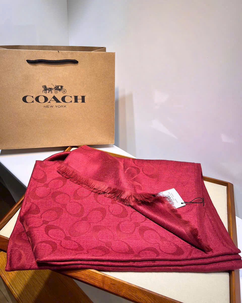 Khăn choàng Coach Fringe Scarf Signature C Logo Wrap True Red F76394 4