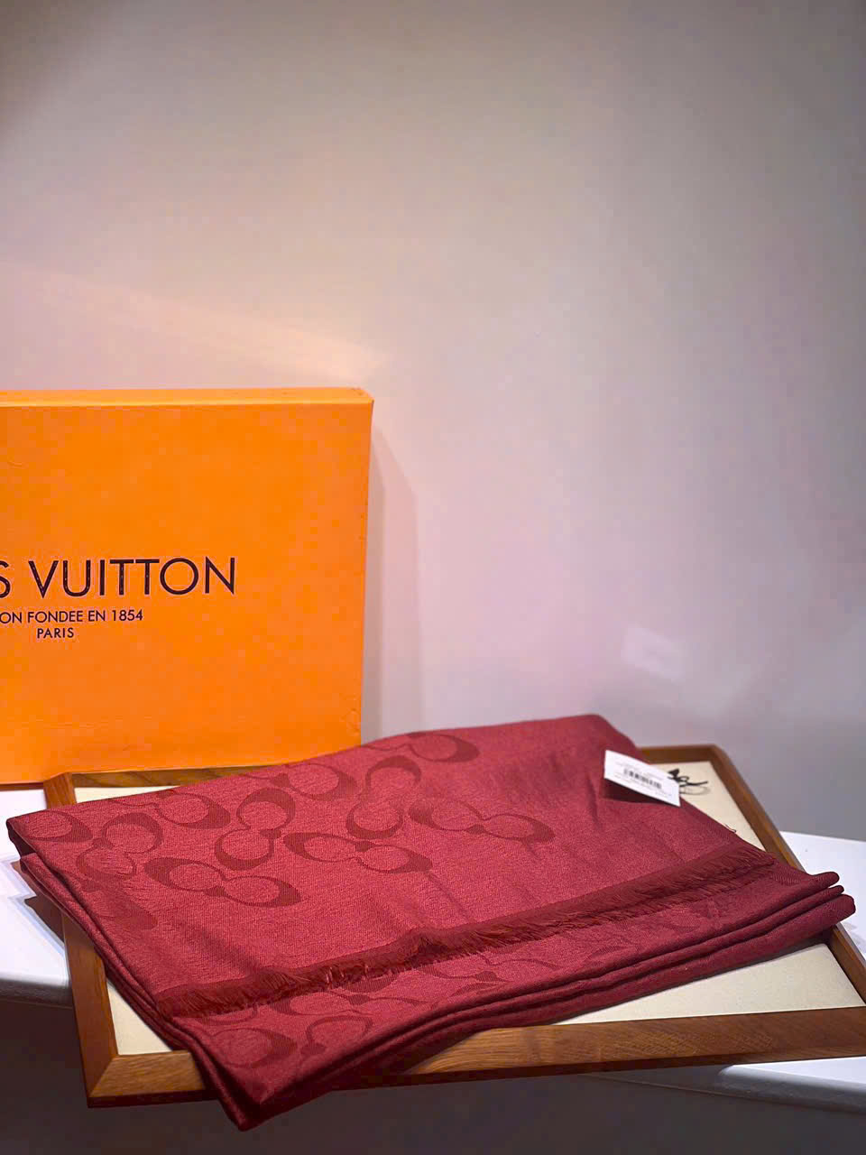 Khăn choàng Coach Fringe Scarf Signature C Logo Wrap True Red F76394 9
