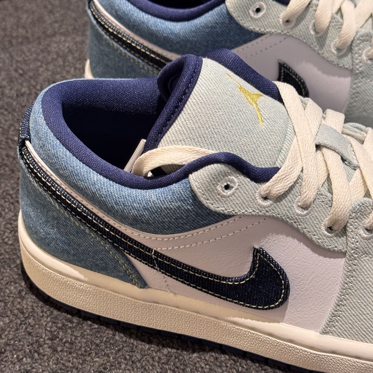 Giày thể thao nam Nike Air Jordan 1 Low SE Denim Star Blue IH0648-141 13